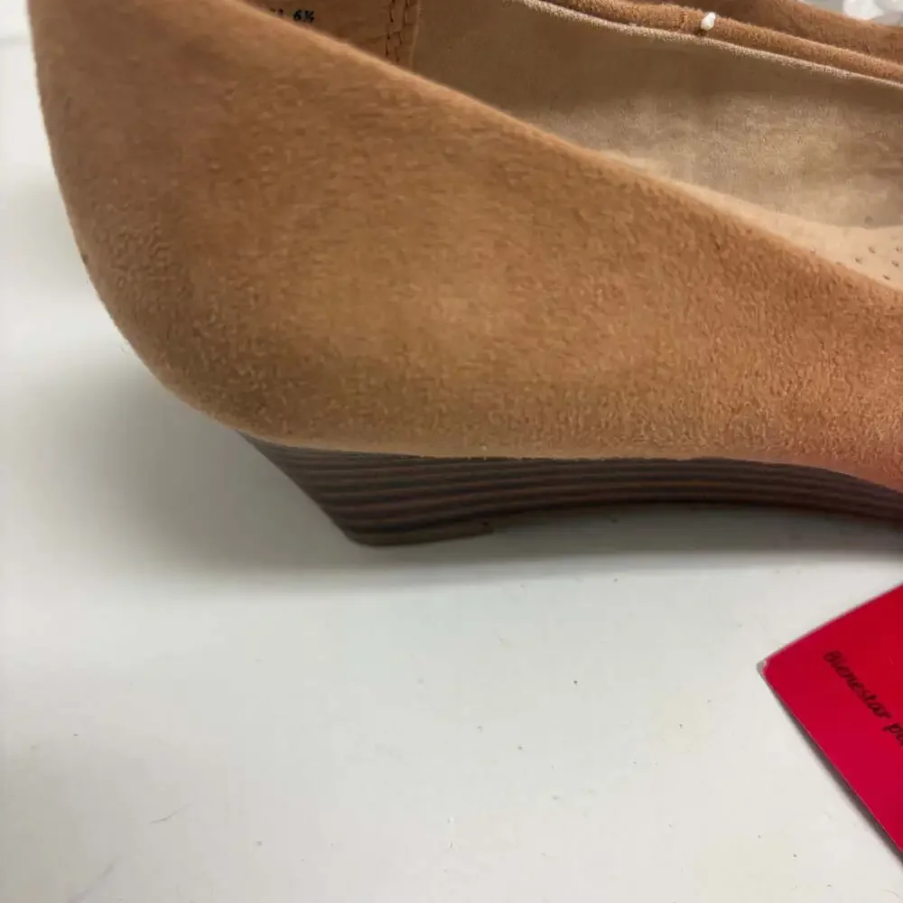 Dexflex Comfort Women's Klara Tan Suede Wedge Heels - Picture 4 of 9